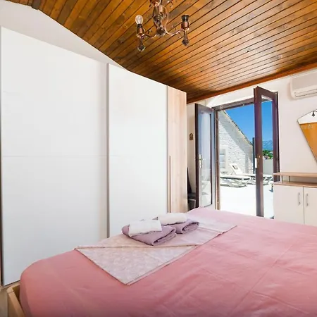 House Jogo 아파트 Selca (Brac)