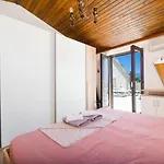 House Jogo Apartment Selca (Brac)