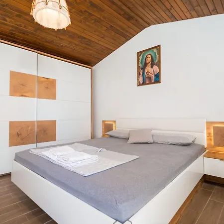 House Jogo Apartment